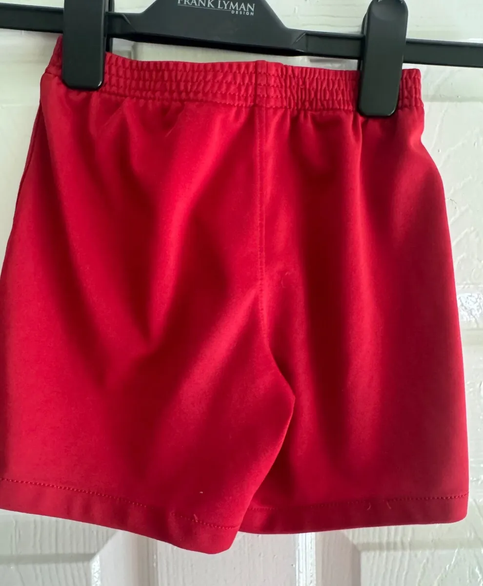 Boys 6-7 Liverpool Kit - Image 2