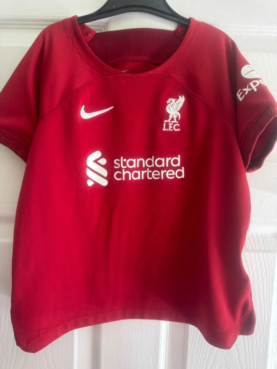 Boys 6-7 Liverpool Kit - Image 1