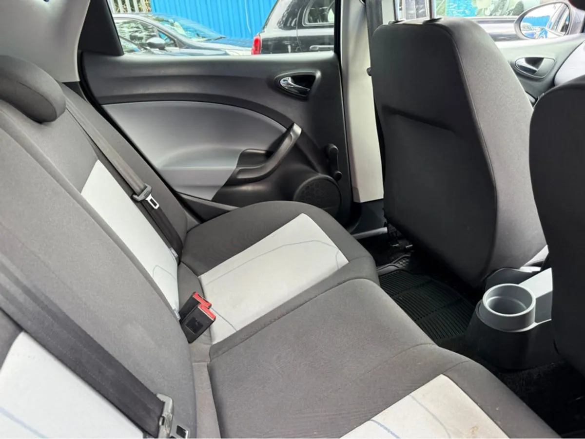SEAT Ibiza Stylish AND Stunning - Image 2