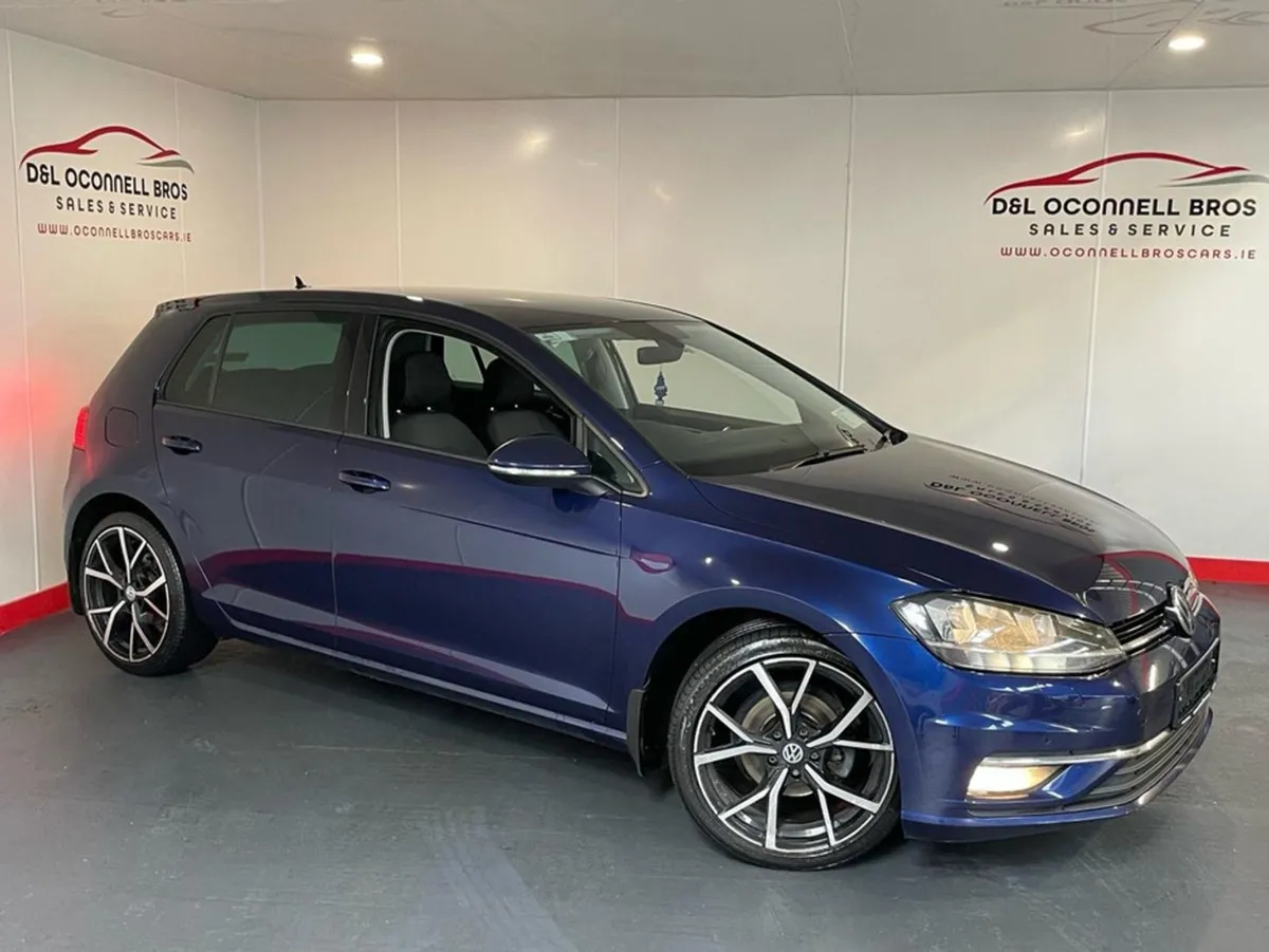 Volkswagen Golf Highline 1.0 TSI Manual 6speed FW - Image 1