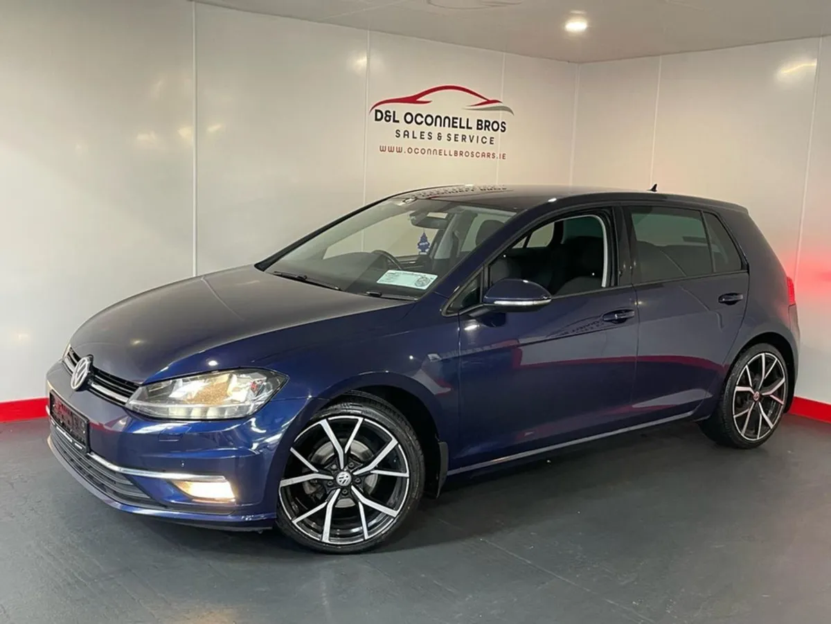 Volkswagen Golf Highline 1.0 TSI Manual 6speed FW - Image 2