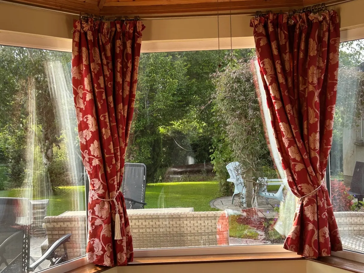 Red/gold thermal lined curtains and poles - Image 2
