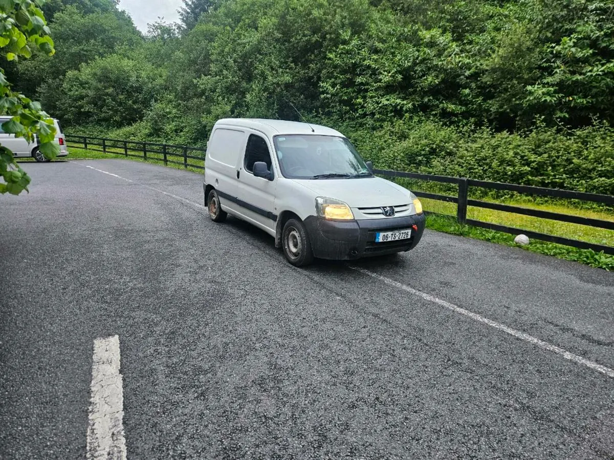 Peugeot partner 1.9d - Image 1