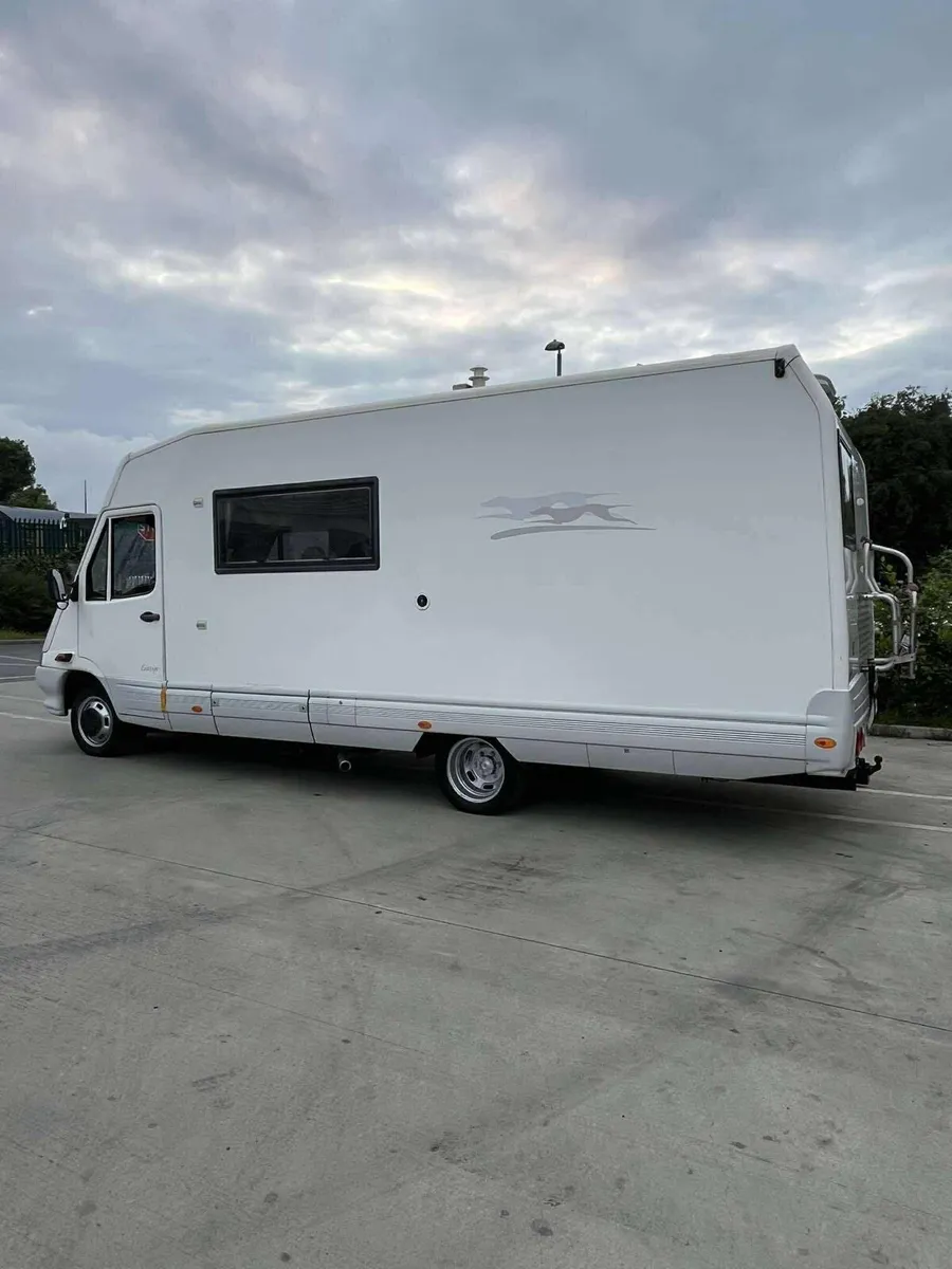 Camper 2003 ivico 2.8 turbo diesel - Image 2