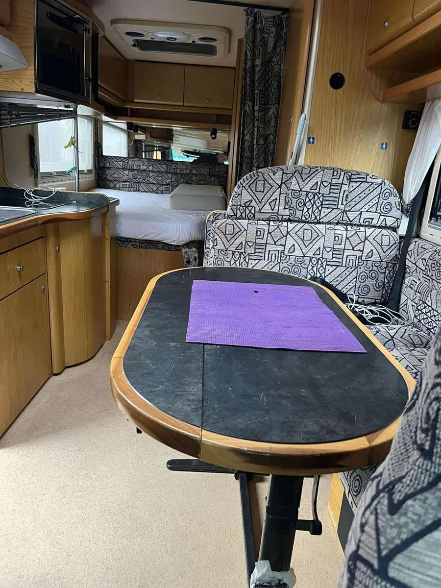 Camper 2003 ivico 2.8 turbo diesel - Image 3