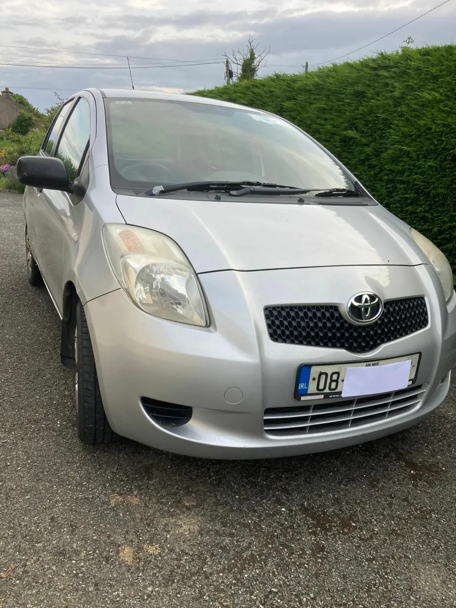 Toyota Yaris 2008 - Image 1