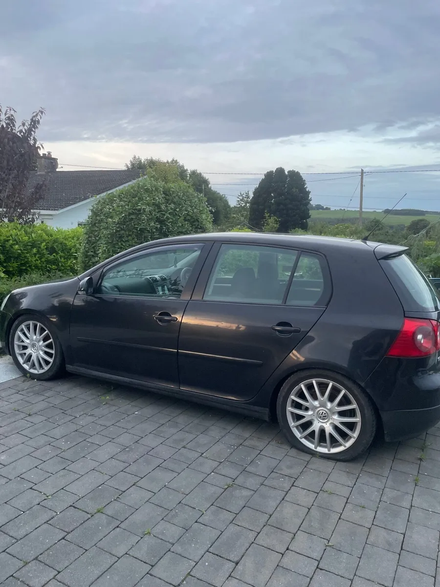 Volkswagen Golf 2008 - Image 2