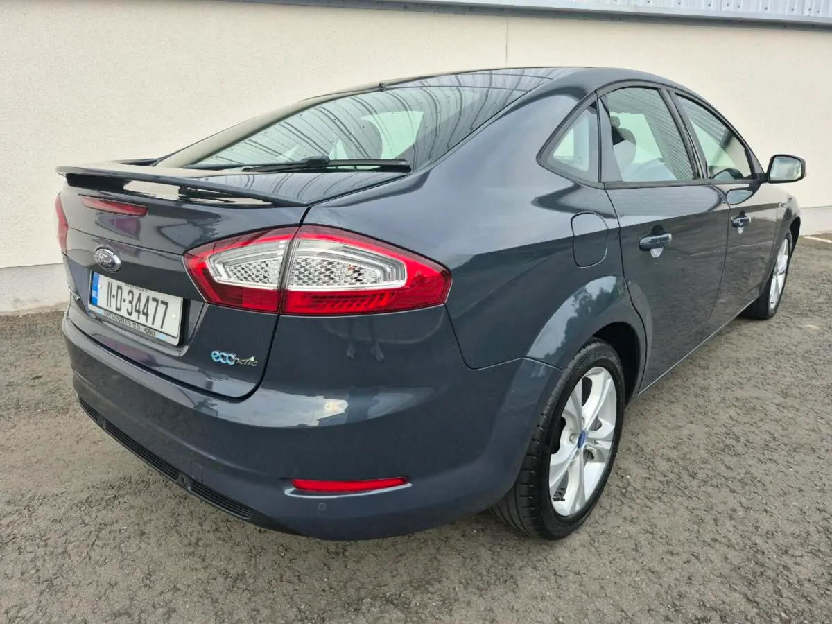 FORD MONDEO**ONLY 75,000mls **DIESEL**LIKE NEW** - Image 4