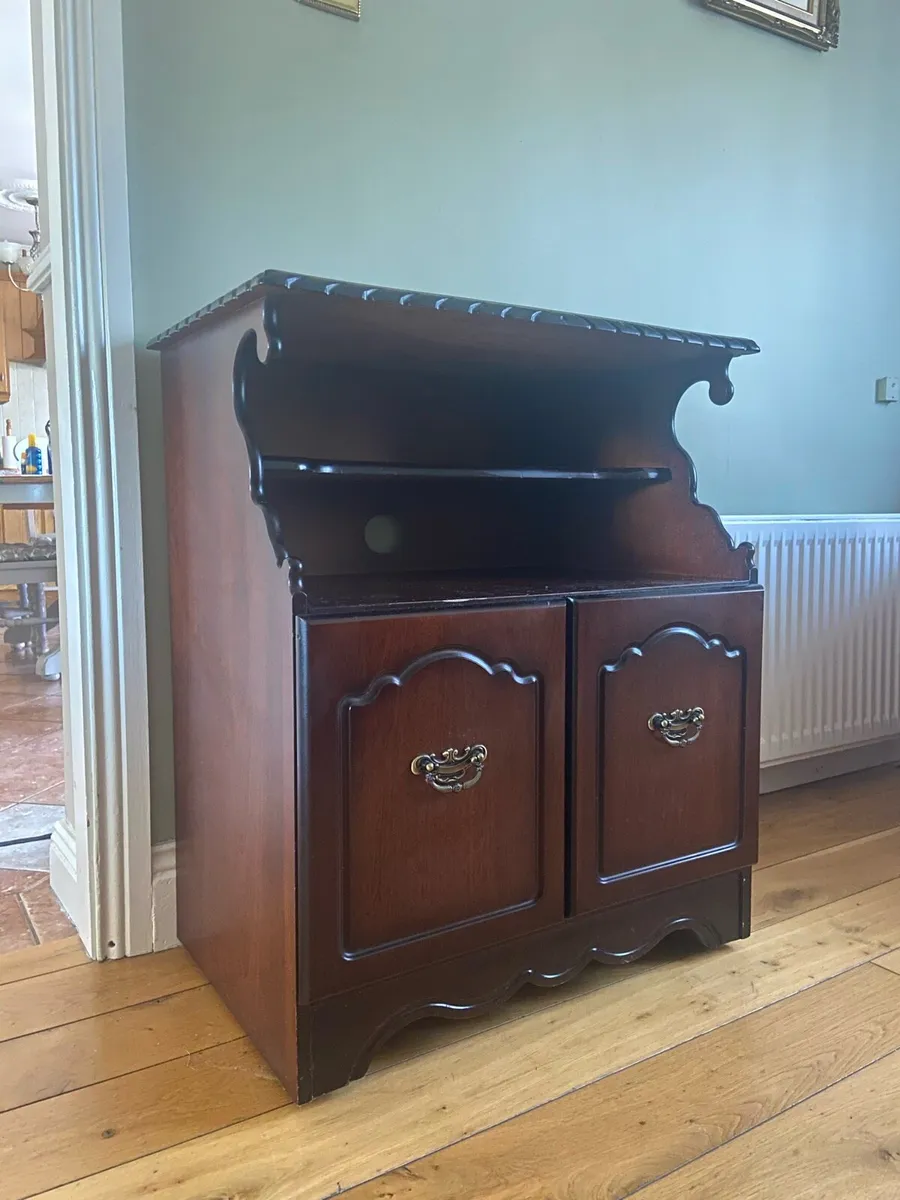 Tv stand / Cabinet - Image 1