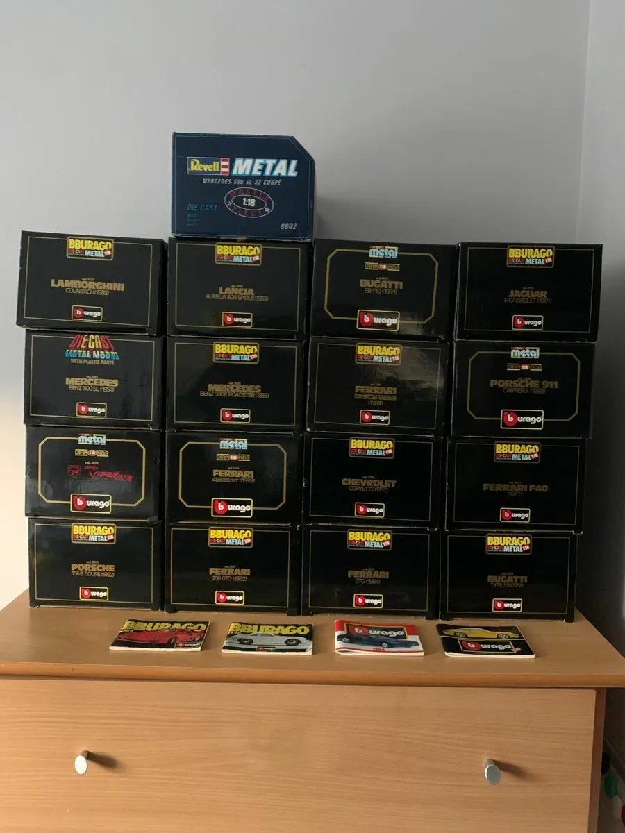 A Collection Of Burago Model Cars - Scale 1/18 - Image 2