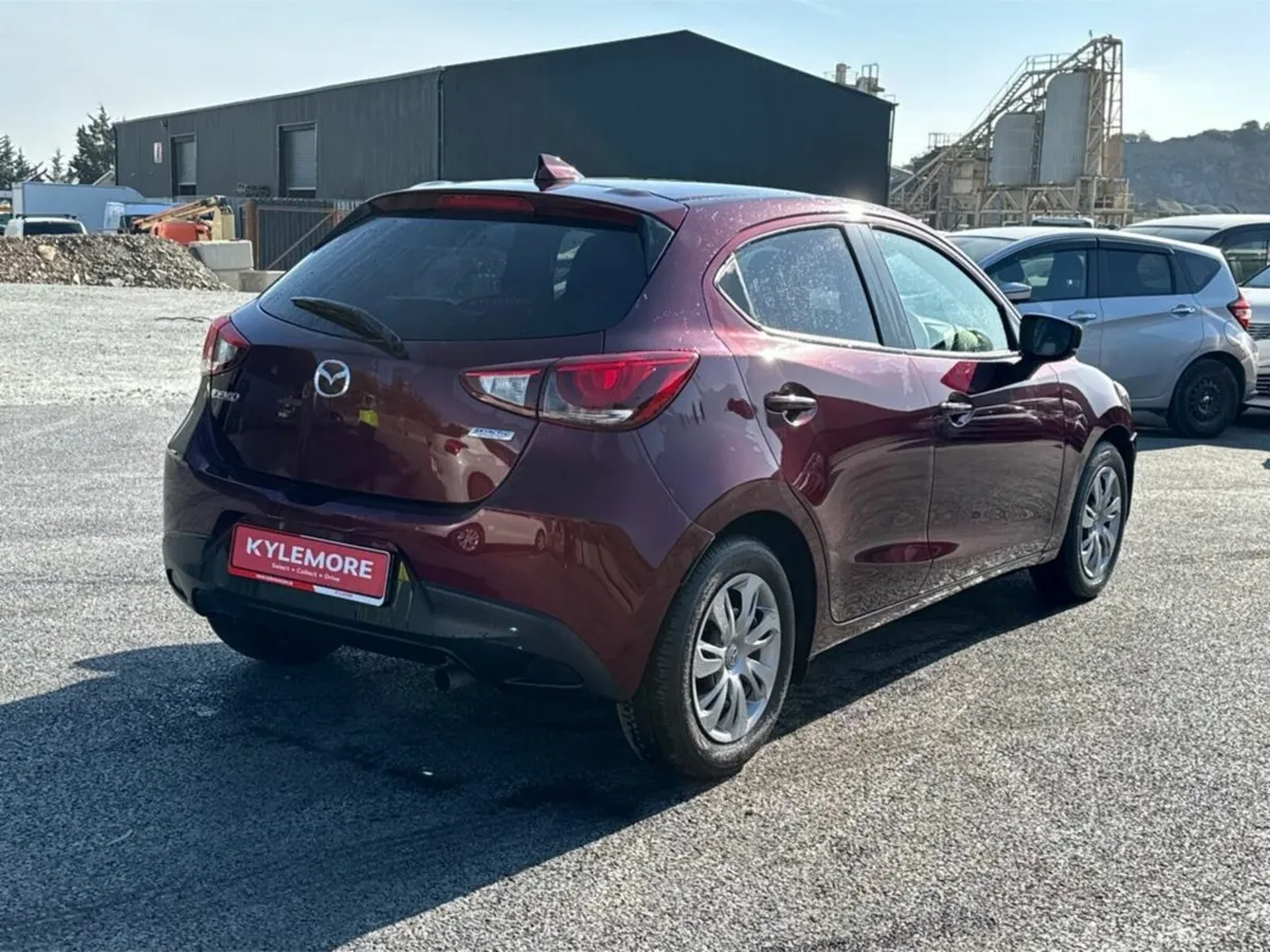 Mazda Demio 1.3 AUTOMATIC - Image 3