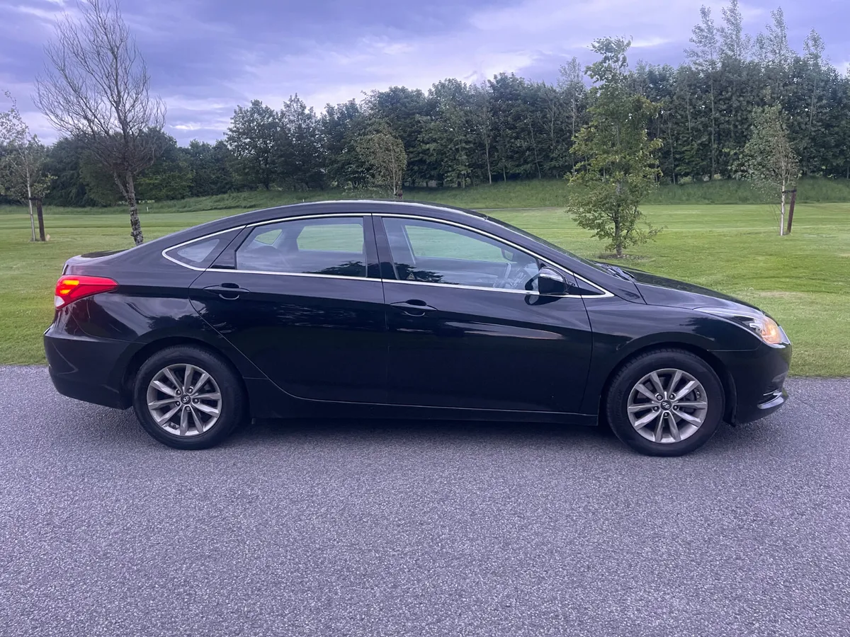 Hyundai i40 2016 - Image 2