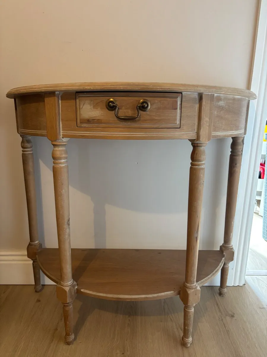 Half moon hall table - Image 1