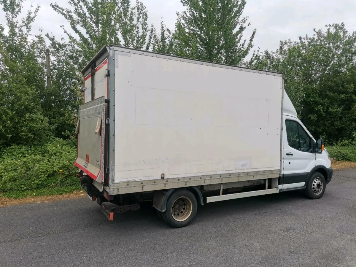 Ford Transit Box Body with Tail-lift - Image 3
