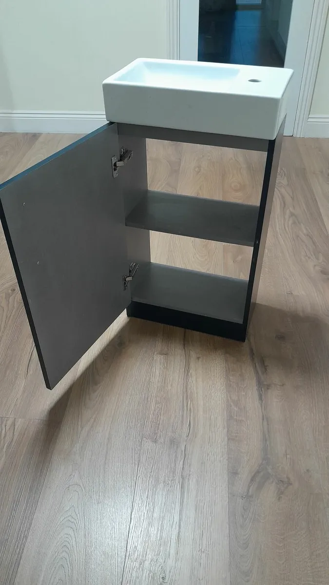Cloakroom sink and vanity unit - Image 2