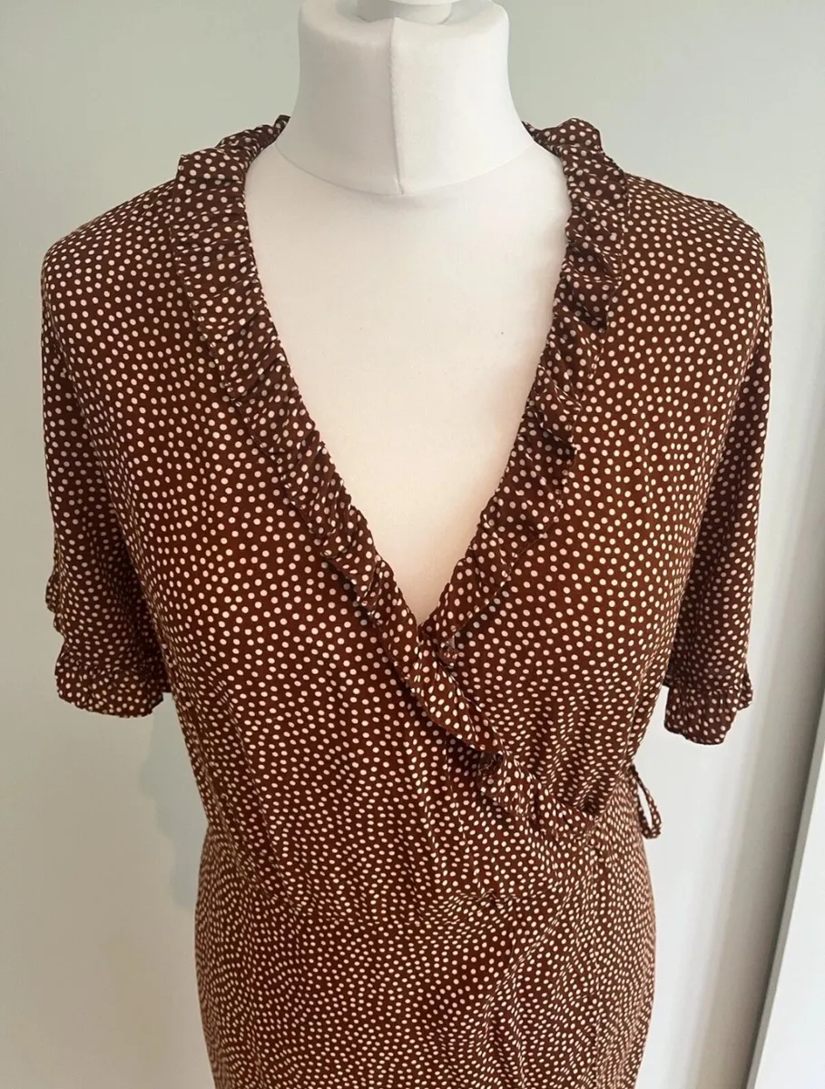 Cottagecore Wrap Maxi Dress – Size UK 8 - Image 4