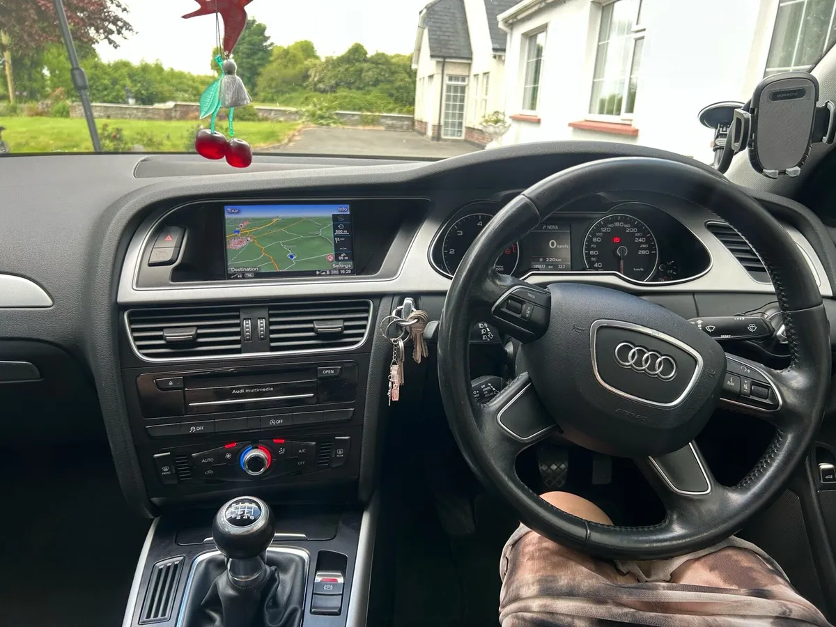 Audi A4 2.0 TDI 120 SE 4DR - Image 4