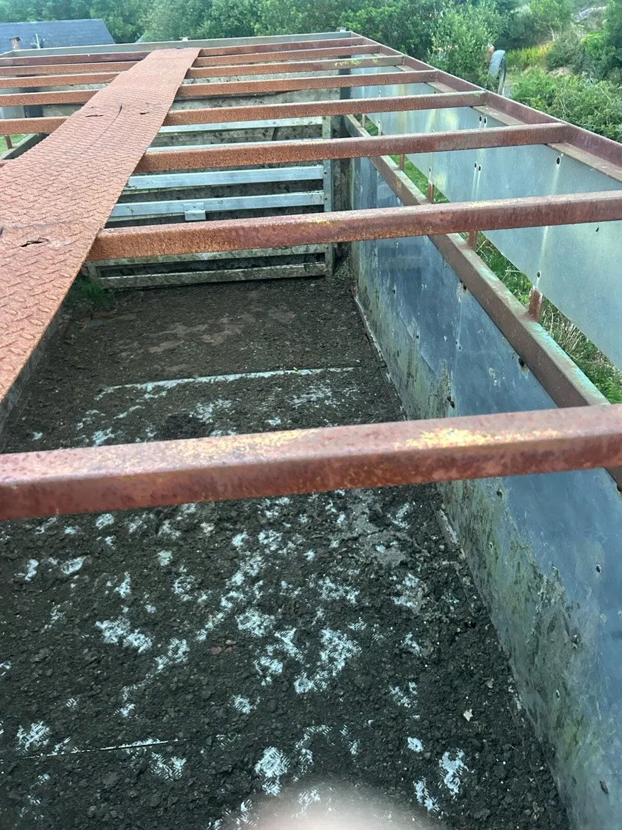 18ft cattle trailer - Image 3