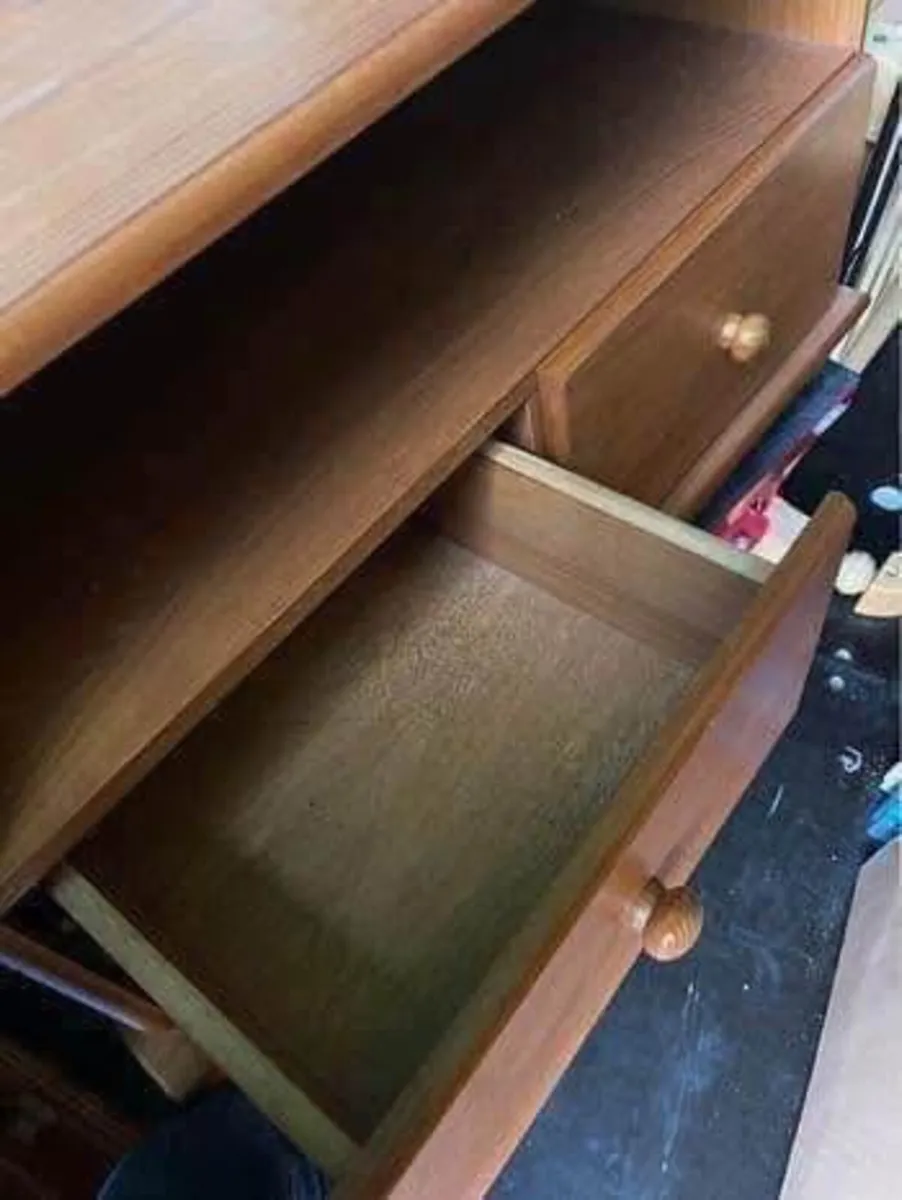 Tv stand - Image 2