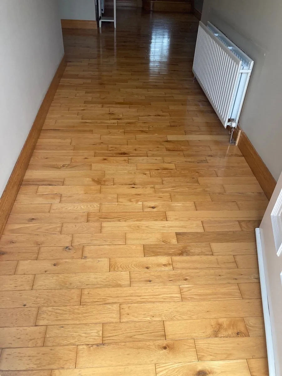 Solid wood floor - Image 2