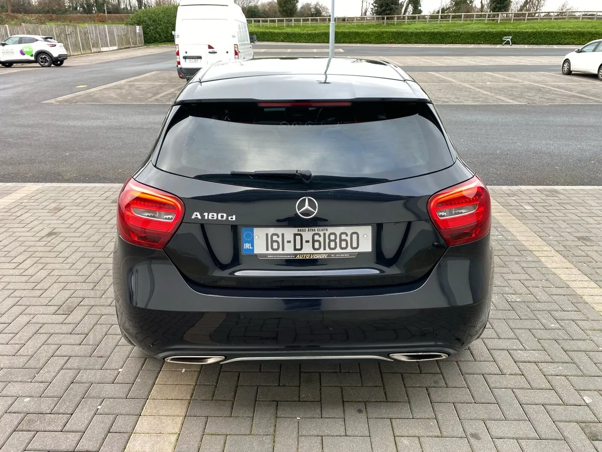 Automatic 2016 Mercedes A-class 1.5 Diesel - Image 3