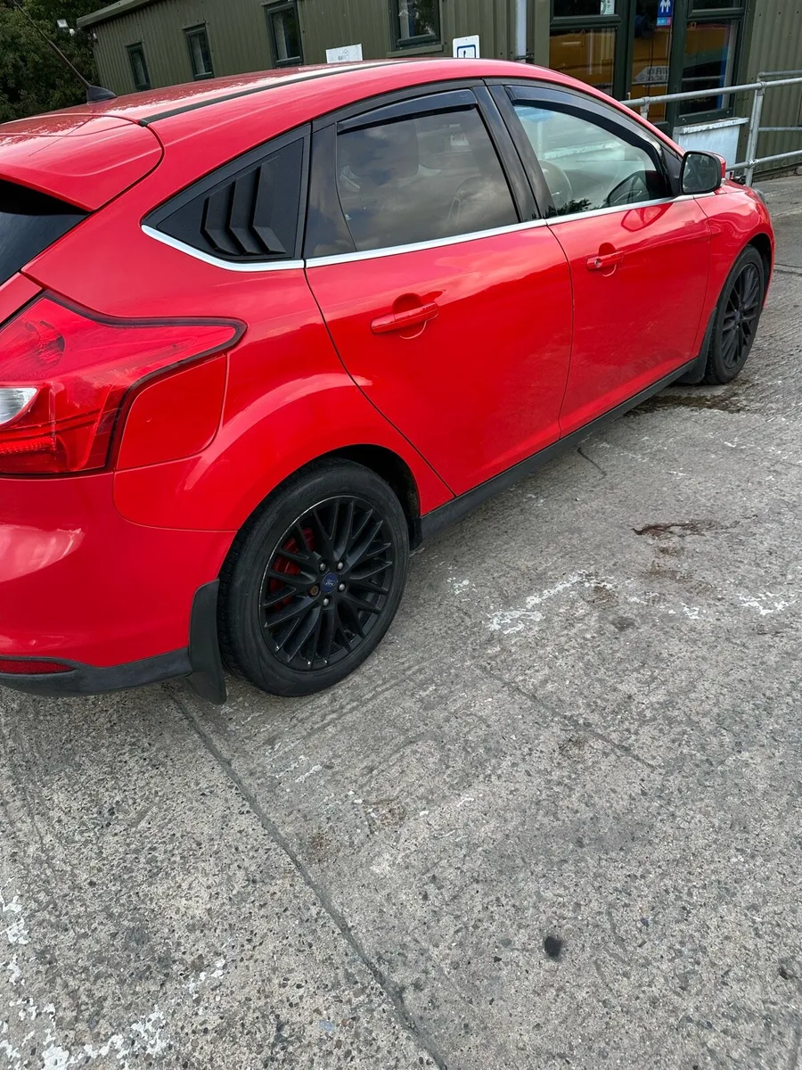 2013 Ford focus 1.0 petrol ( not crashed ) - Image 4