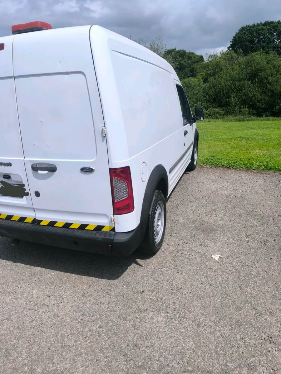 \0 ford transit connect tax and test €2650/// - Image 4