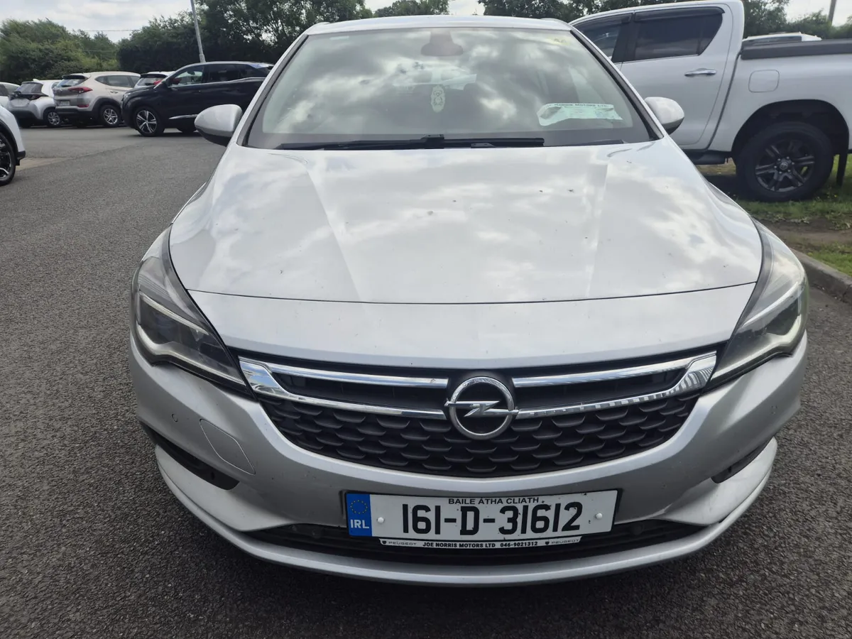 2016 Opel Astra 1.6 Diesel ELITE Leather - Image 2