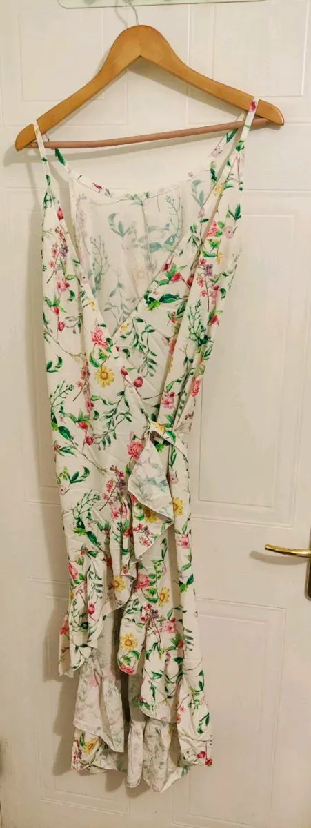 Serya Floral Ruffled Midi Dress - Image 2
