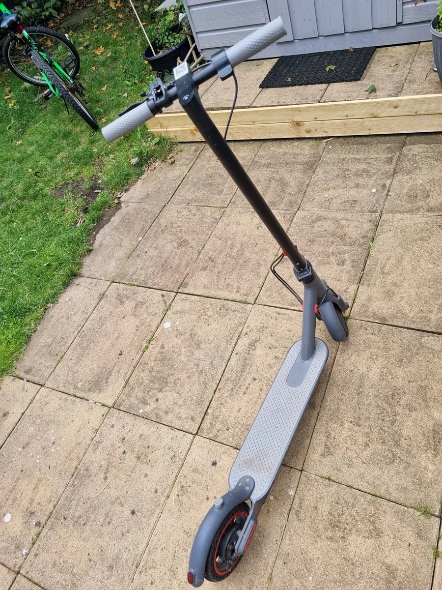 Electric  scootie - Image 1