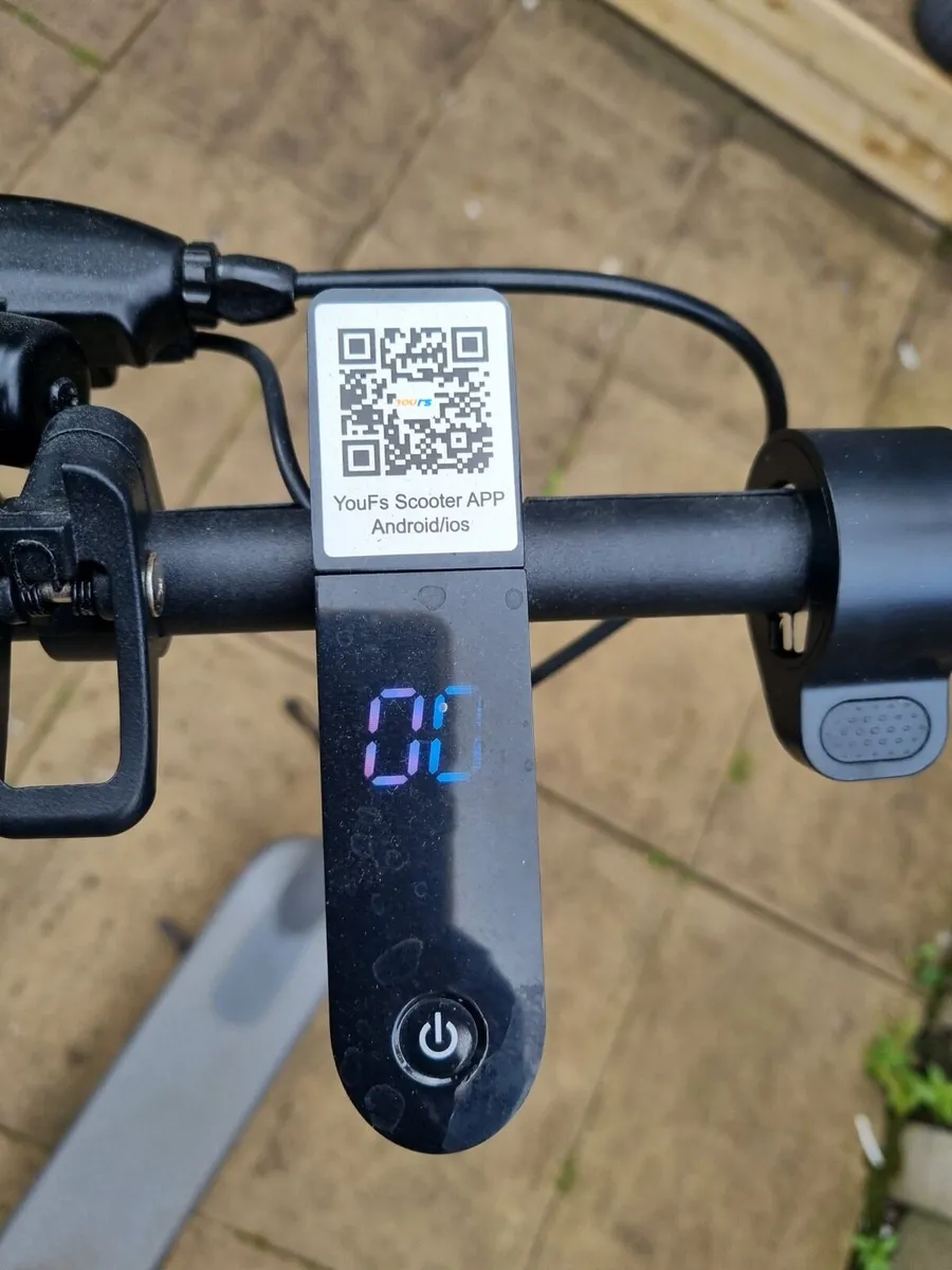 Electric  scootie - Image 4