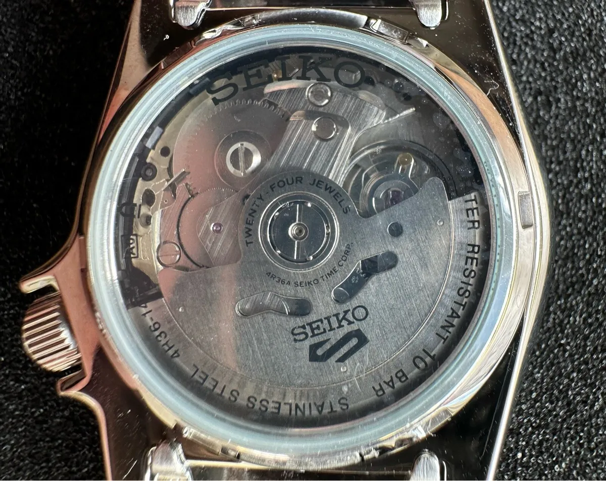 Seiko 5 Sports SKX Sports Style 38mm Watch - Image 4