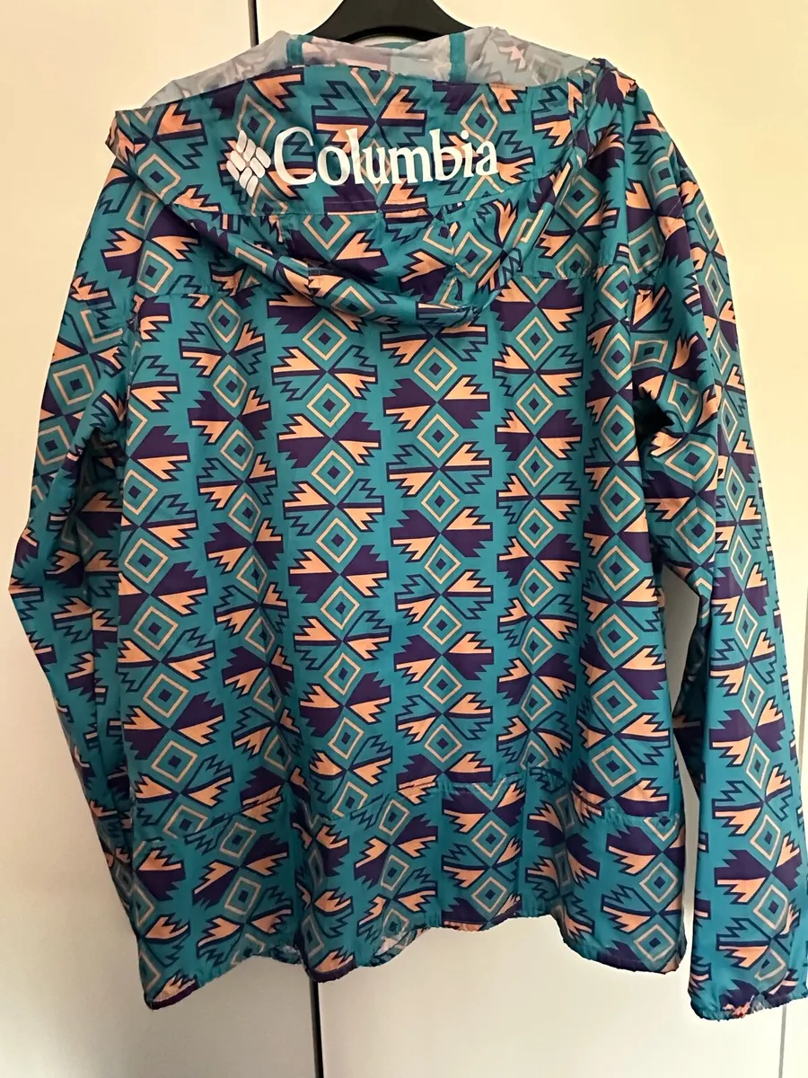 Columbia Challenger Windbreaker - Image 4