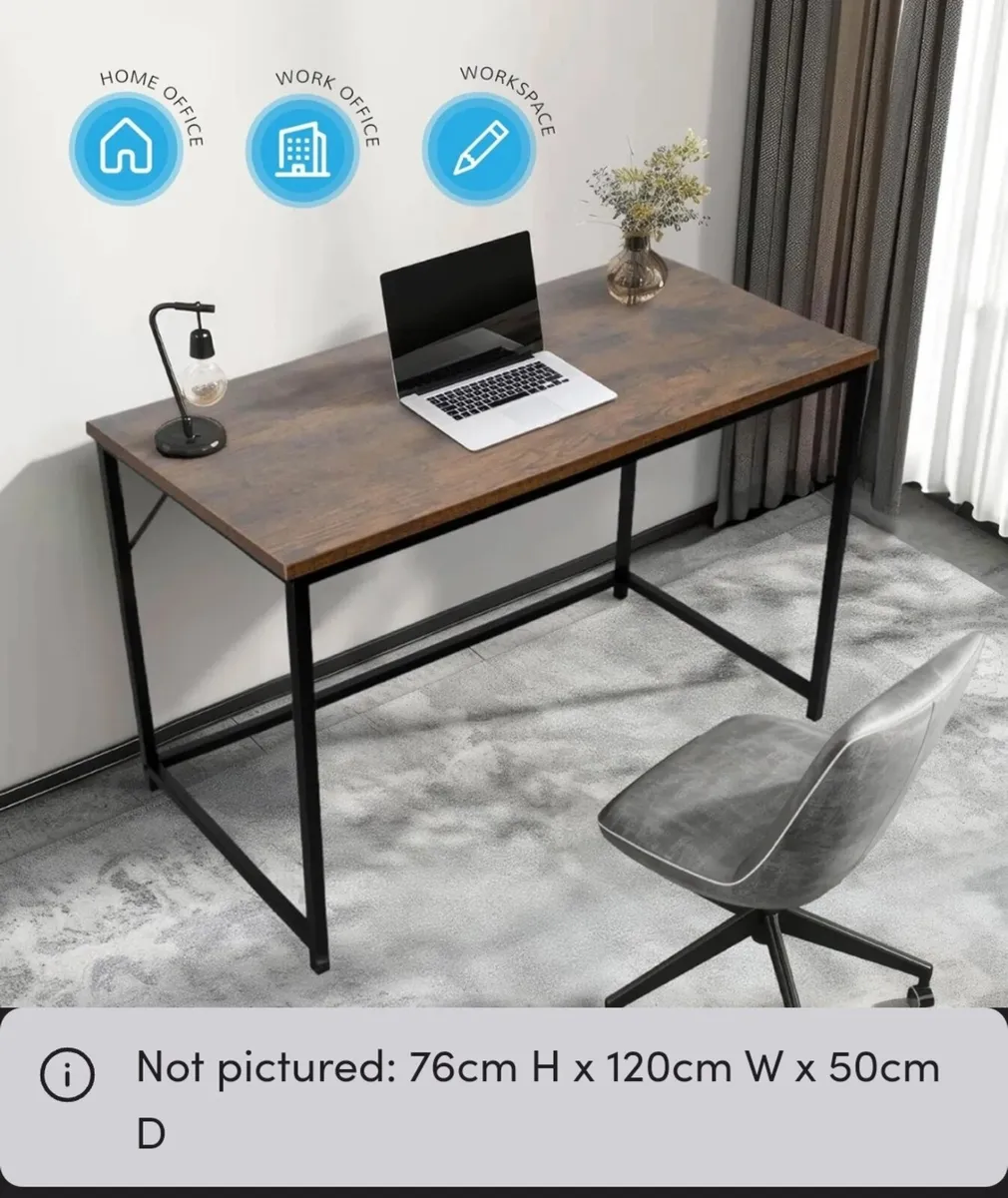 Computer Desk - Image 1