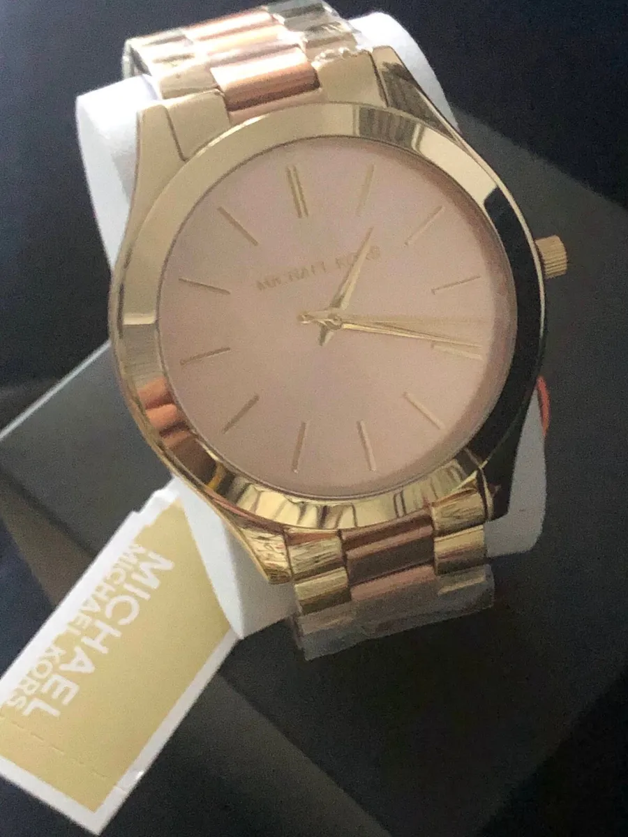 Micheal Kors women ‘s Slim Runway watch - Image 1