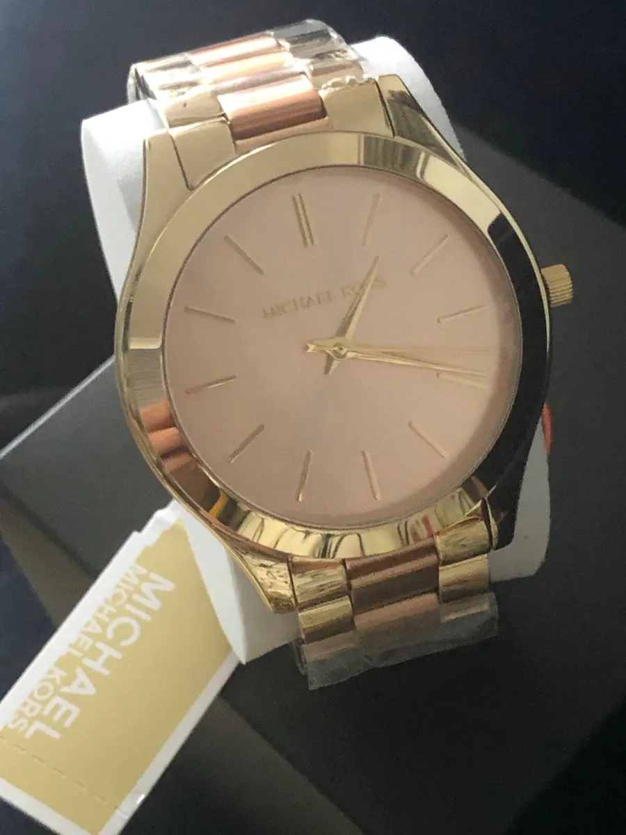 Micheal Kors women ‘s Slim Runway watch - Image 3