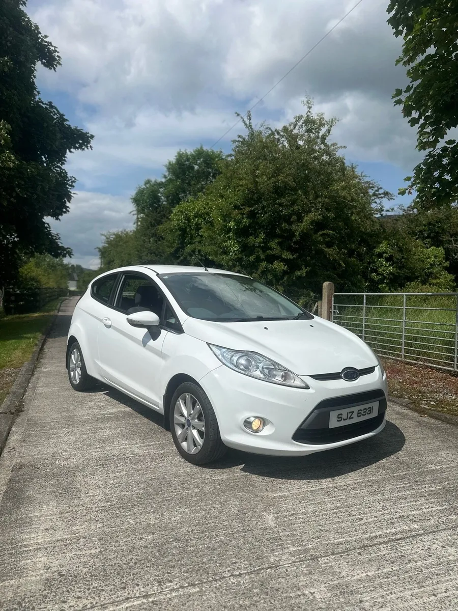 Ford Fiesta 1.2 petrol - Image 1