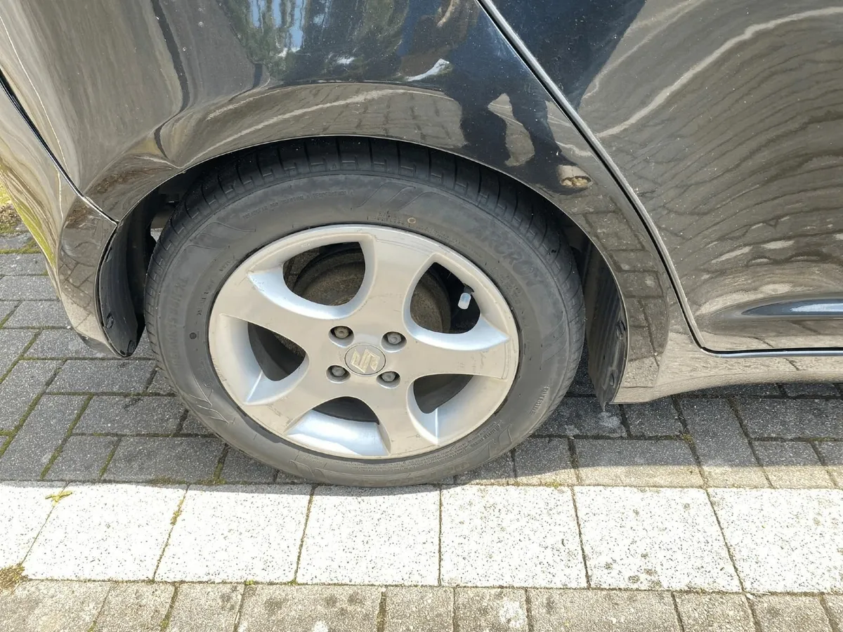 Suzuki Swift 2007 - Image 4