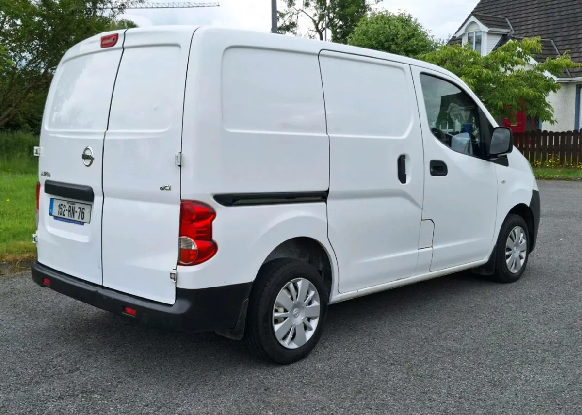 2015 Nissan NV200 - Image 3