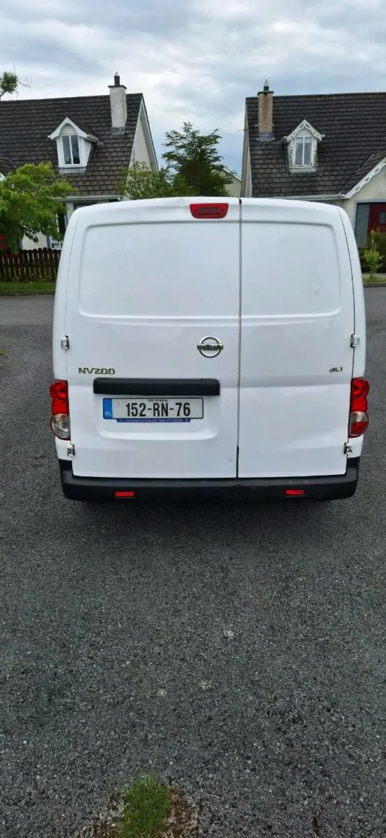 2015 Nissan NV200 - Image 4