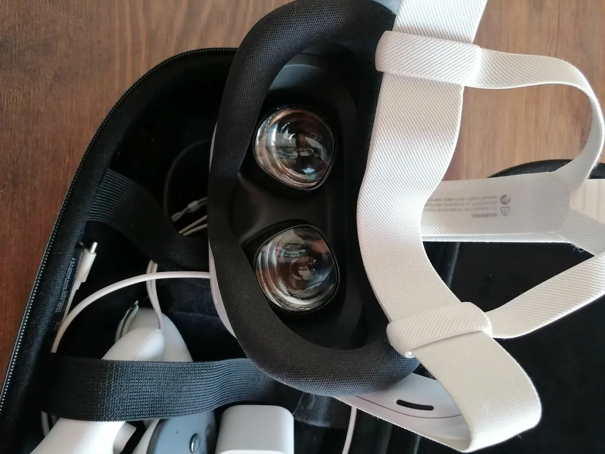 Meta Quest 3S VR Headset - Image 2