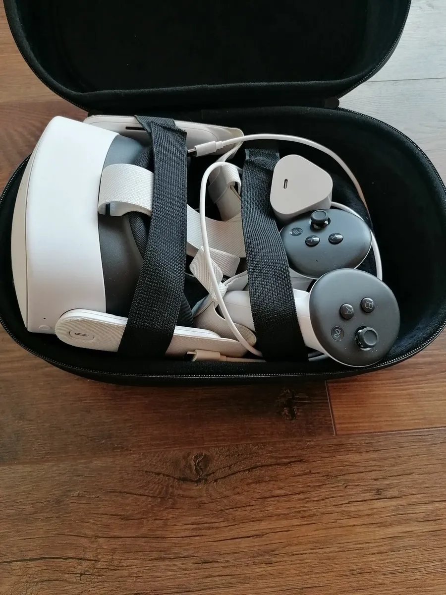 Meta Quest 3S VR Headset - Image 4