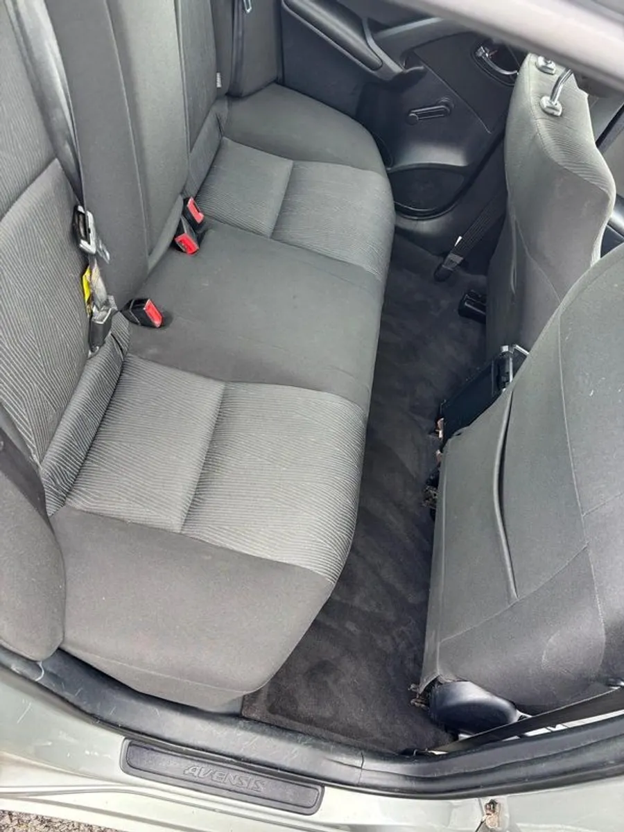 2009 Toyota Avensis - Image 3