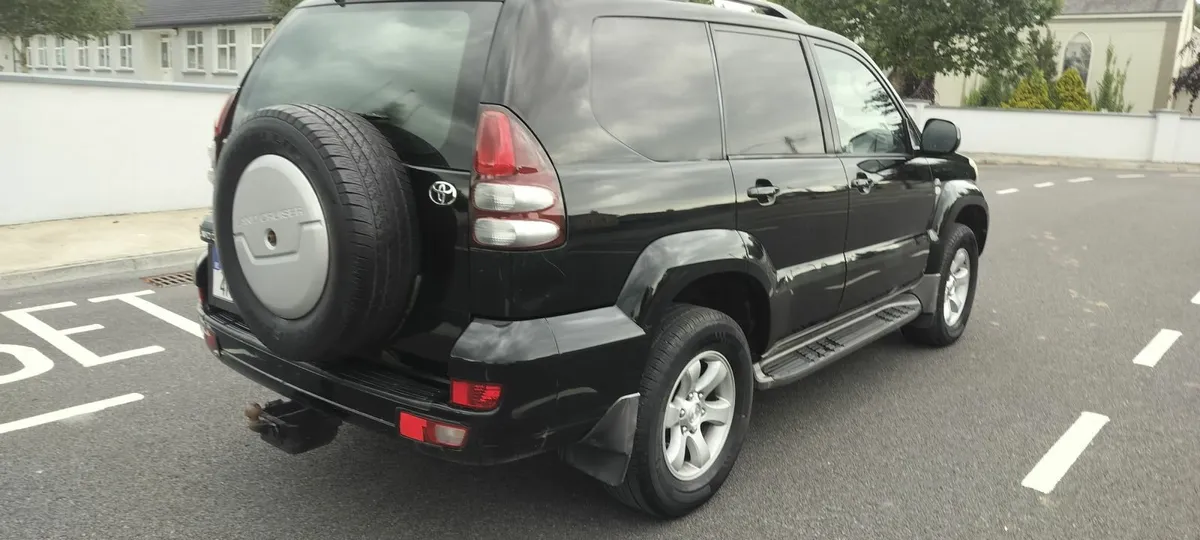 2006 Toyota Land Cruiser Auto - Image 2