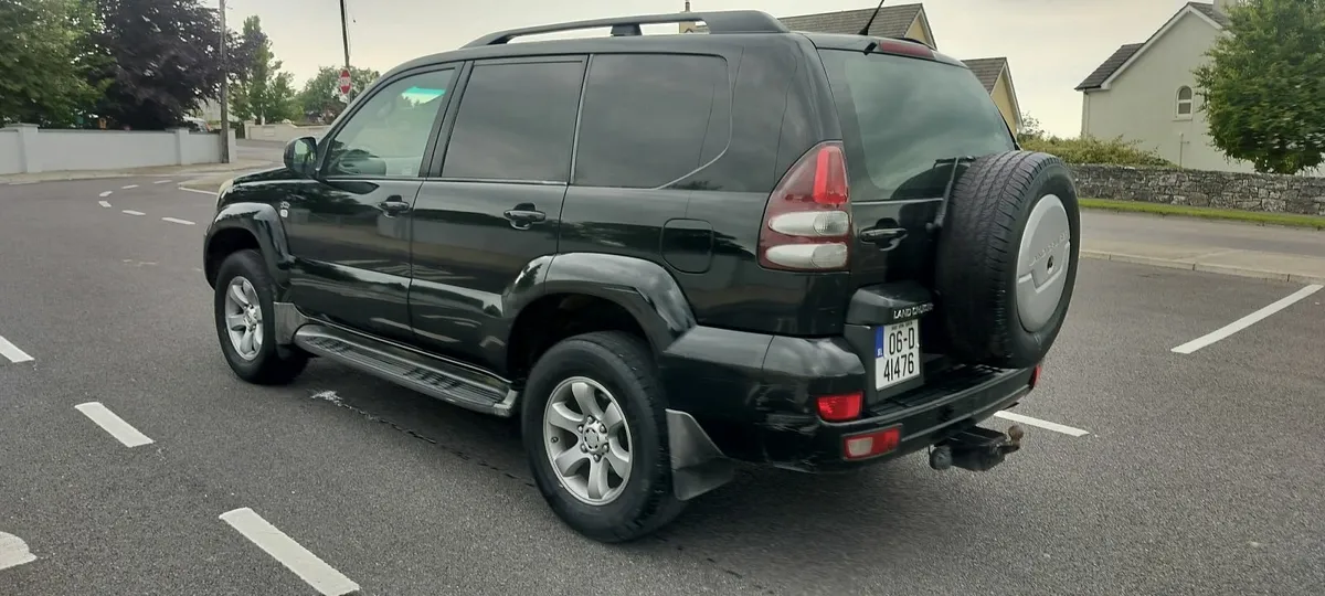 2006 Toyota Land Cruiser Auto - Image 3
