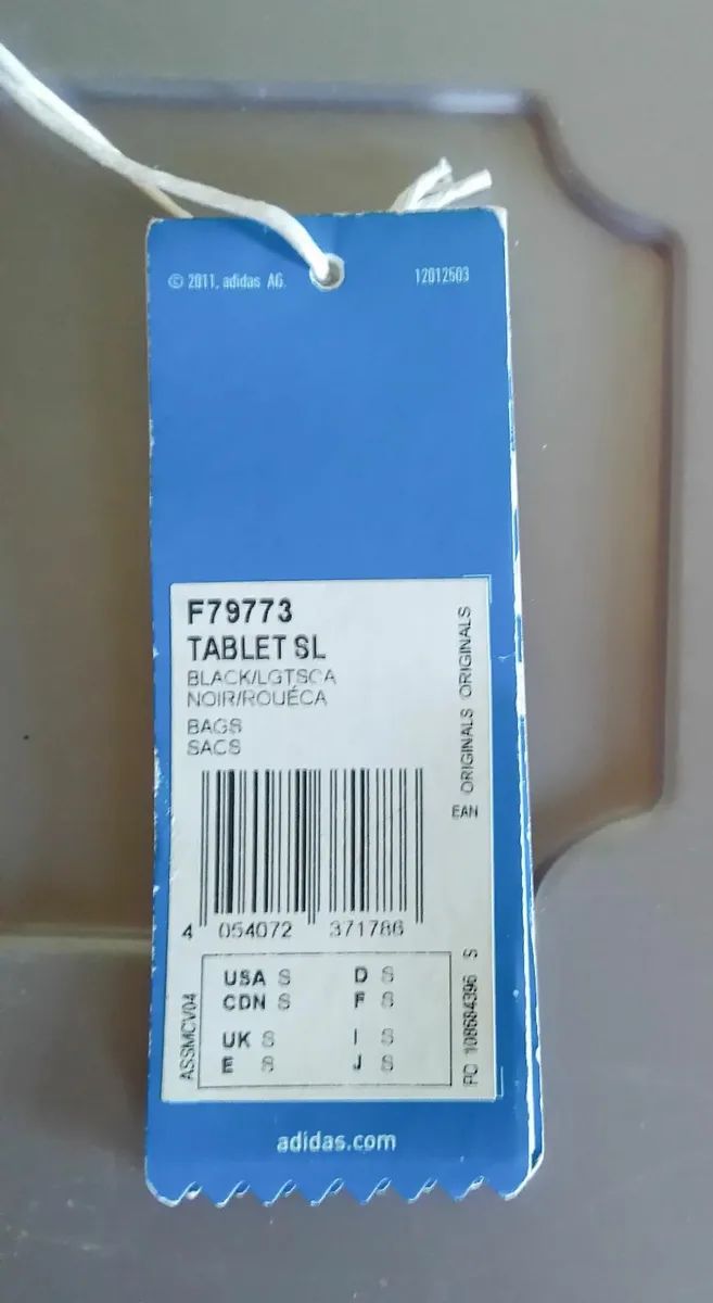 ADIDAS SMALL BAG/TABLET BAG (BRAND NEW). - Image 3