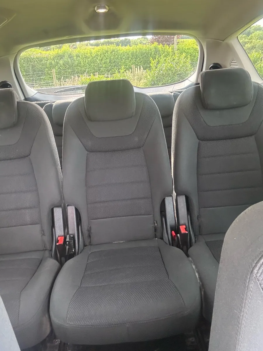 Ford S-Max - Image 4