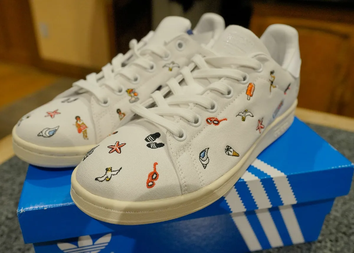 ADIDAS STAN SMITH W SHOES (UK 4 1/2 US 6) NEW. - Image 2