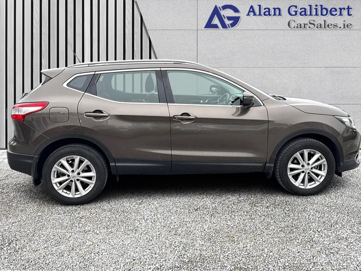 Nissan Qashqai 1.5 Diesel SV Low Mileage €67 PW - Image 3