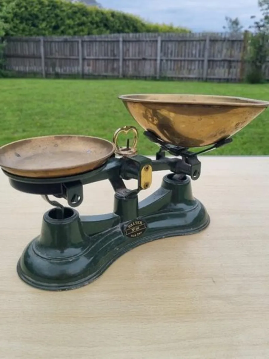 Vintage Salter No 56 Balance Scales - Image 3
